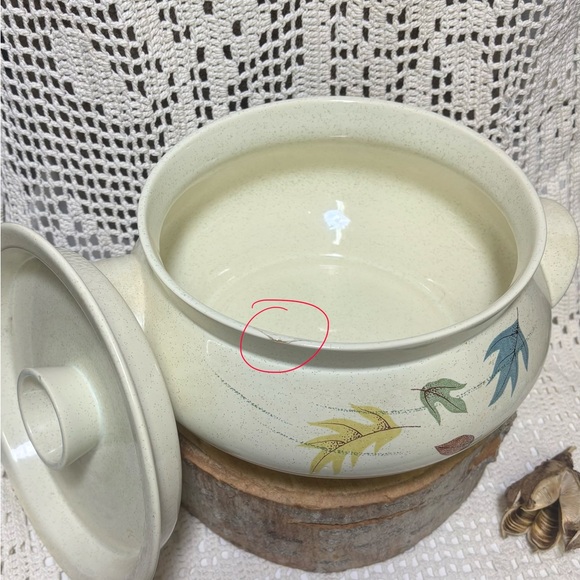 Vintage “Franciscan -Autumn Leaves “Design Casserole Bowl with Lid, Ovenbake - Picture 9 of 9